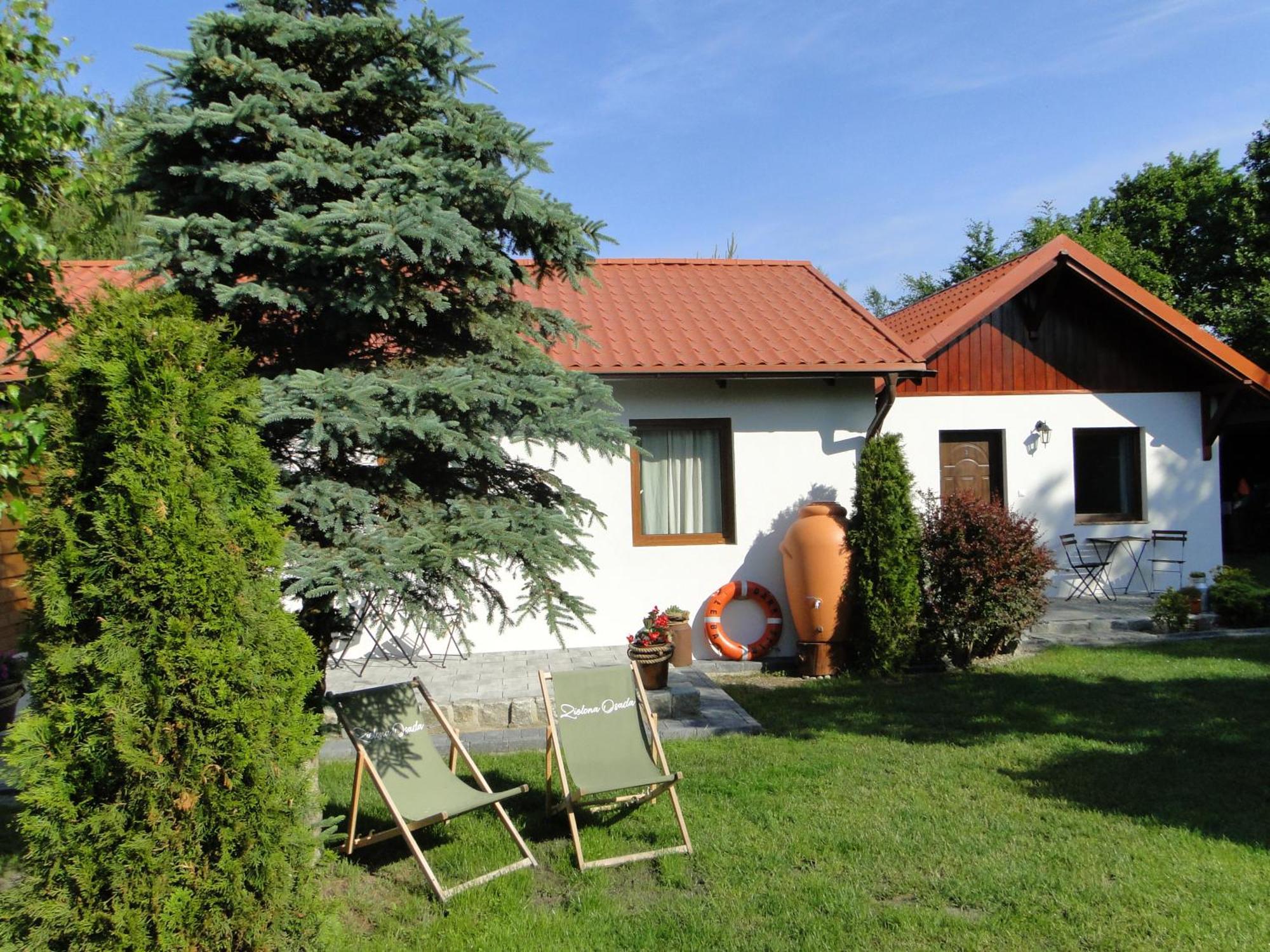 Zielona Osada Szczenurze